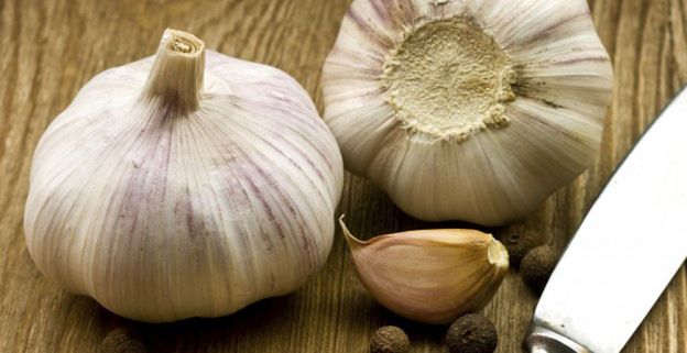 10 alimentos eficazes contra o câncer alho e cebola