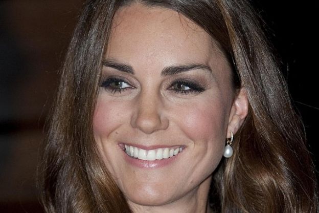 OS SEGREDOS da dieta de KATE MIDDLETON que a fazem ESBELTA!