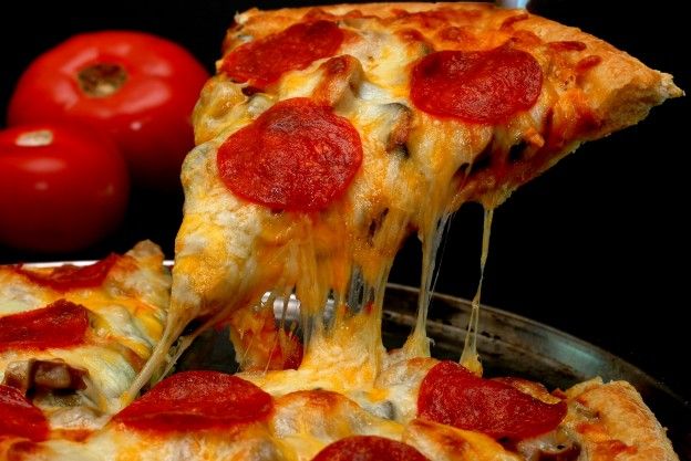 Pizza com chorizo