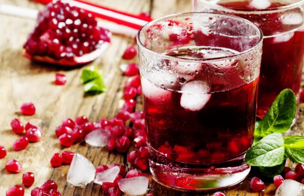 Dois copos de suco por dia