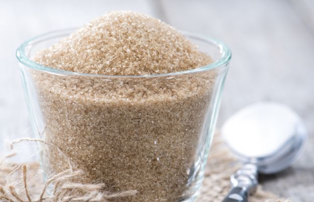 25. Açúcar empedrado