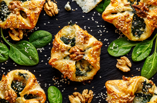 Folhados de gorgonzola com espinafre