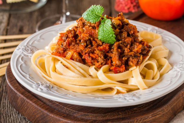 3. Tagliatelle al ragù (alla Bolognese) - Talharim à bolonhesa