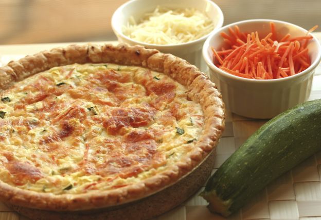 Quiche de legumes com bacon