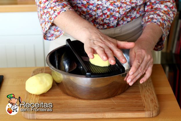 Cortar as batatas
