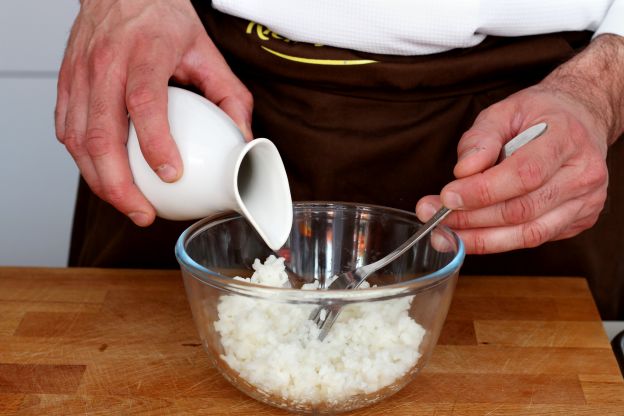 Preparar o arroz para sushi