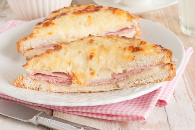Croque-monsieur caseiro