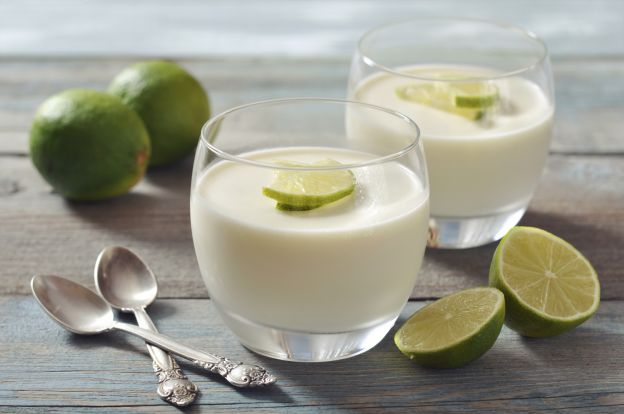 Mousse Caipirinha de limão