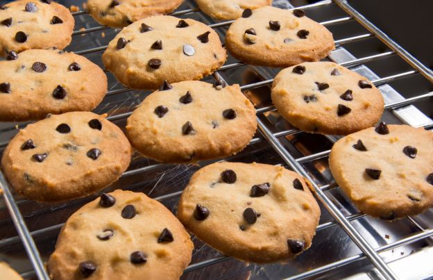 Resfrie a massa de biscoito antes de assar