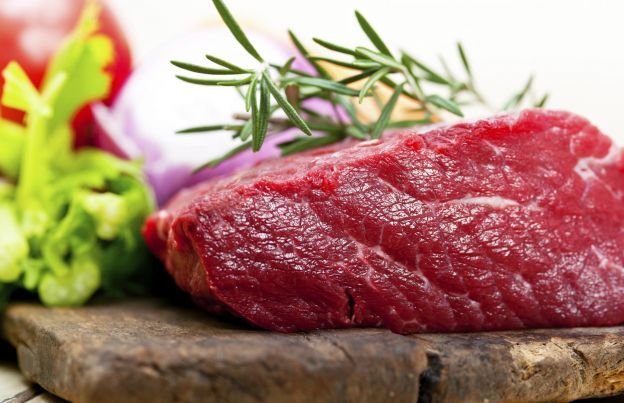 30. A carne no freezer antes de cortar