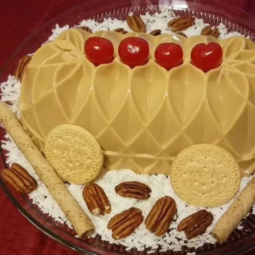 Gelatina de biscoito maria e doce de leite