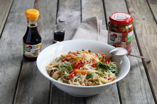 Noodles (macarrão de arroz)