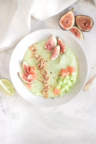 Smoothie bowl de melão verde