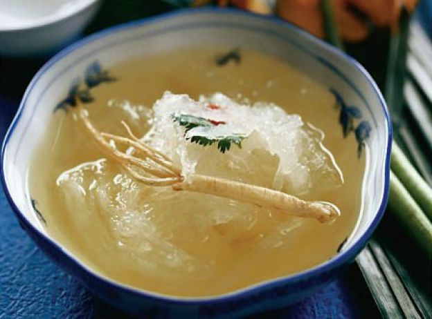Sopa de ninhos de  aves - China