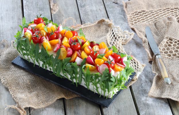 Bolo de sanduíche salgado