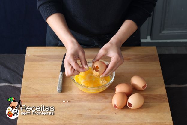 Preparação das cascas de ovo