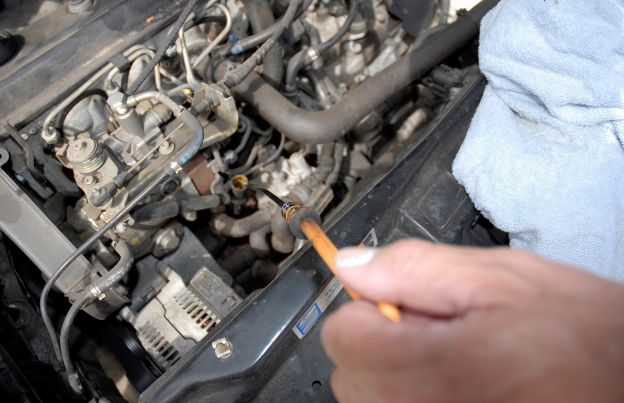 Lavar o motor do possante