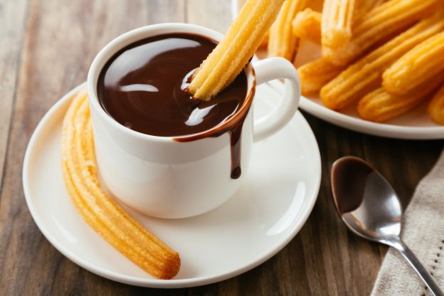 Churros com chocolate