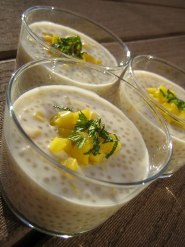 Pérolas do Japão ao leite de coco e manga