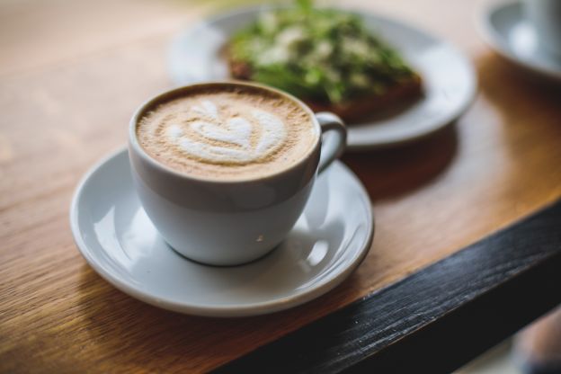 9. Tomar um cappuccino após as refeições