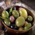 Azeitonas verdes e pretas