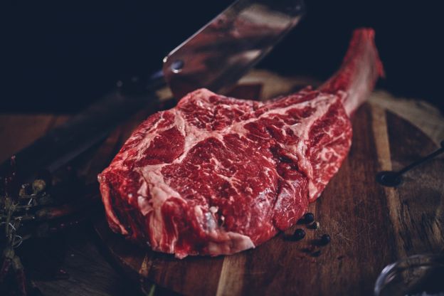 Prepare a carne com antecedência