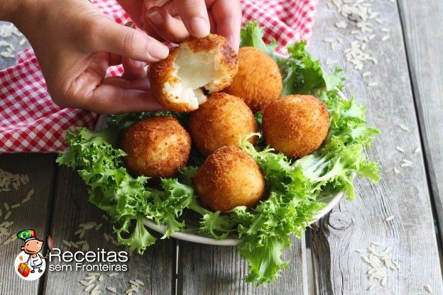 Croquetes de arroz com mussarela
