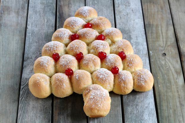 Pinheirinho de Natal de brioche