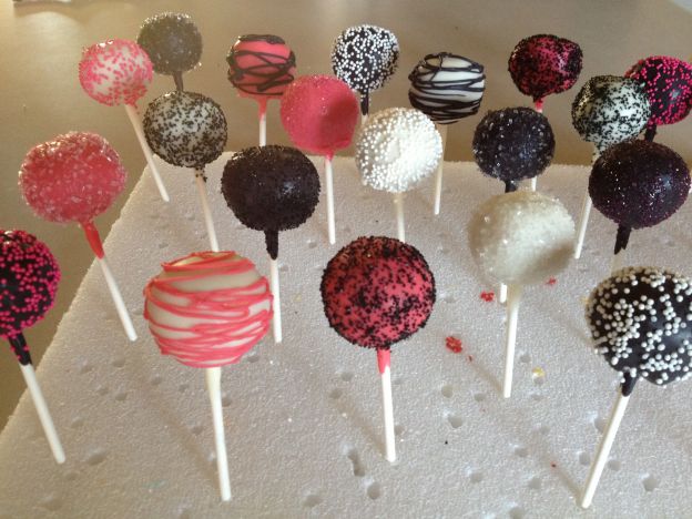 Cake pops diferentes para ocasiões diferentes