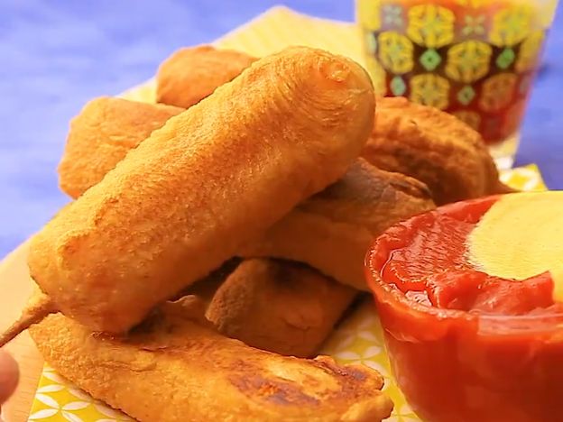 Corn Dog, o pirulito de salsicha!