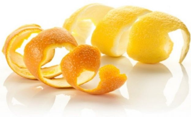 <strong>3 cascas de cítricos</strong>