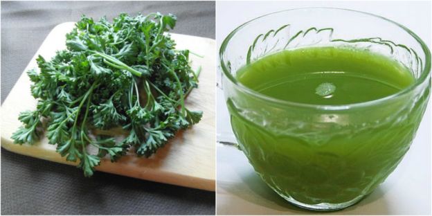 Como a salsa ajuda a combater o inchaço dos pés?