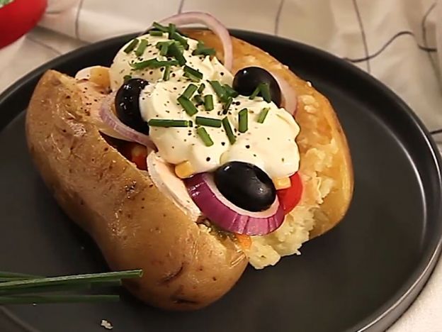 Batata estilo pizza portuguesa