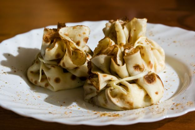 Trouxinhas de crepes (aumonières)