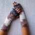 10. Luvas de Crochê feitas de lã