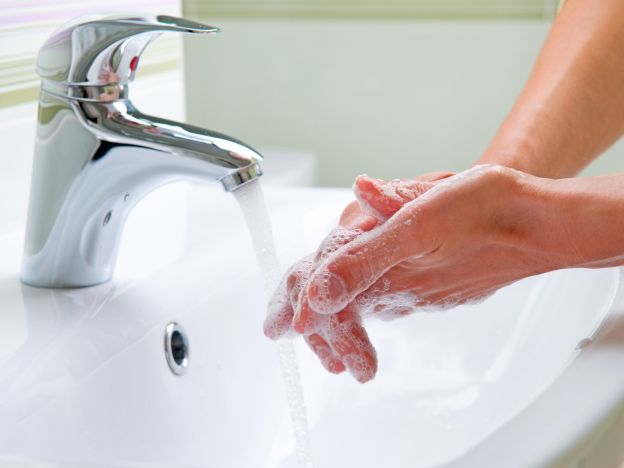 Lave as mãos com frequência!