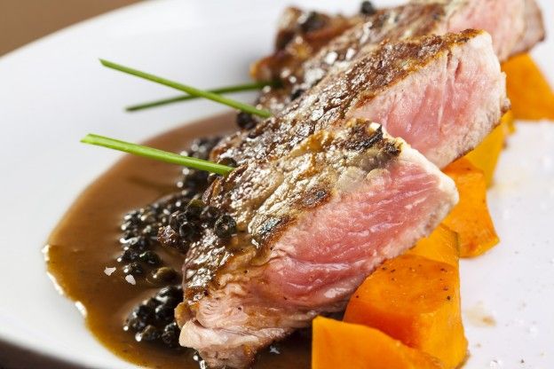 Steak com cubinhos melão