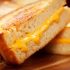 Grilled cheese sandwich - Sanduíche de queijo grelhado