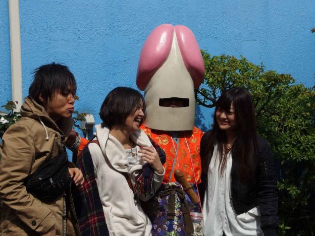 O Festival do Pênis de Aço - Kawasaki, Japão