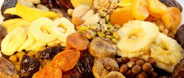 Fruas secas e castanhas