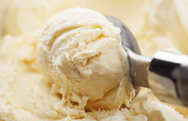 O sorvete de creme derretido