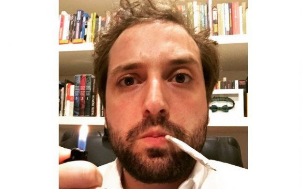 Gregório Duvivier, humorista do Porta dos Fundos publicou uma foto em seu Instagram