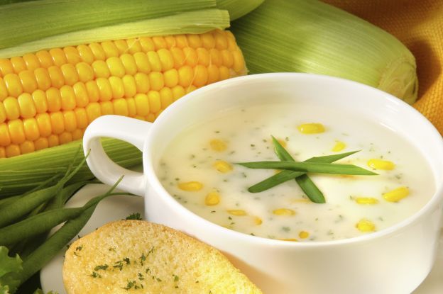 Sopa aveludada de milho