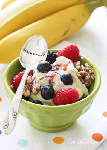 Iogurte gelado com banana