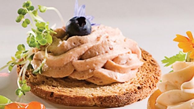 Servir foie gras de maneira diferente
