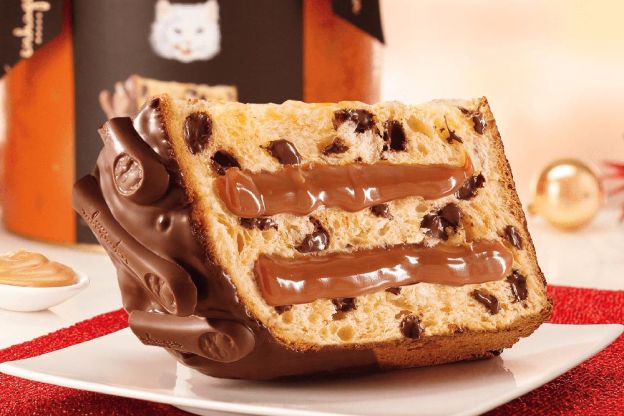 Panettone de língua de gato com doce de leite