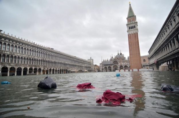 Praça San Marco Inundada
