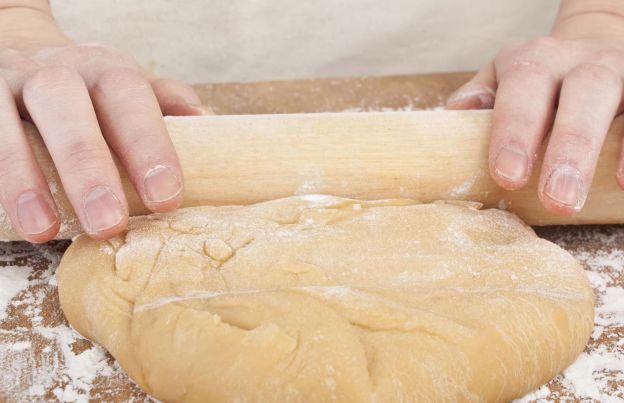 Trabalhar demais as massas de tortas