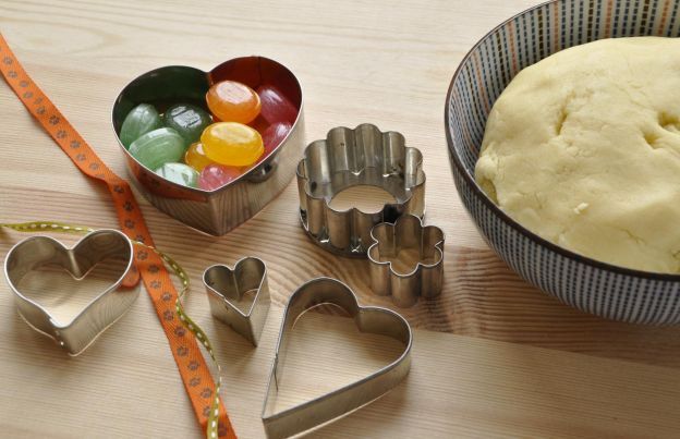 Prepare a massa dos biscoitinhos: