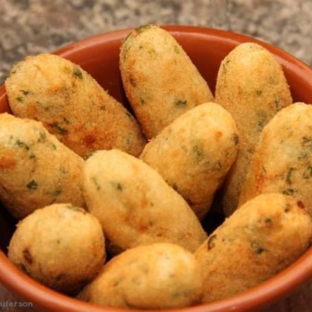 Bolinhos de Mandioca com Bacalhau